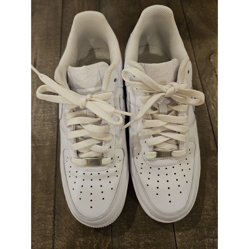 Nike Air Force 1 '07 Triple White Low Sneakers CW2288-111 Mens Size 8...